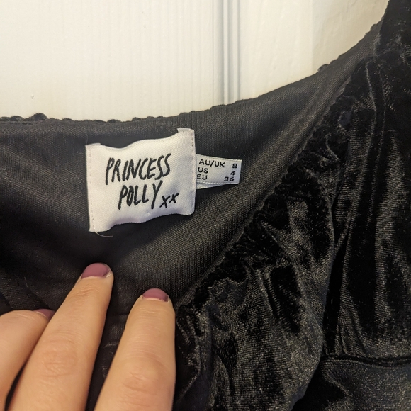 NWOT Princess Polly black velvet crop top - Picture 4 of 4